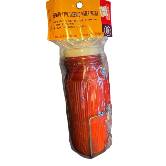 Vintage NEW in package Benito Type Thermic Water Bottle Red NOS 1970s - Picture 2 of 6